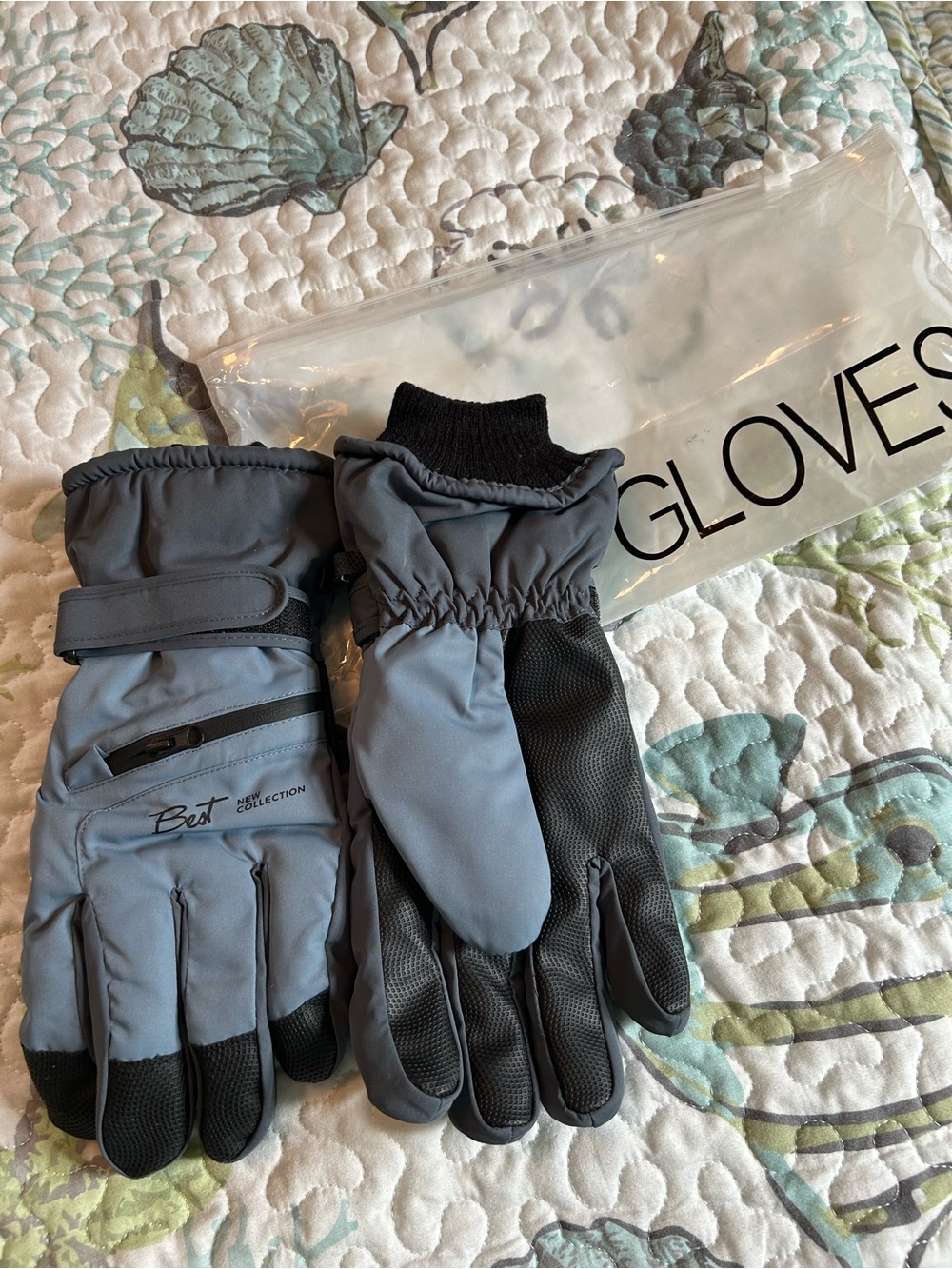 Men's Gray Winter Ski Gloves - Insulated Waterproof